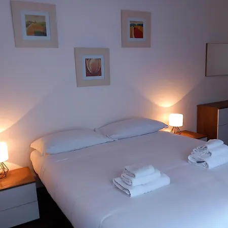 Apartamento St Peter's View Penthouse 300 Mt Metro A Stop Roma