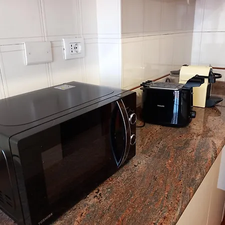 Apartamento St Peter's View Penthouse 300 Mt Metro A Stop