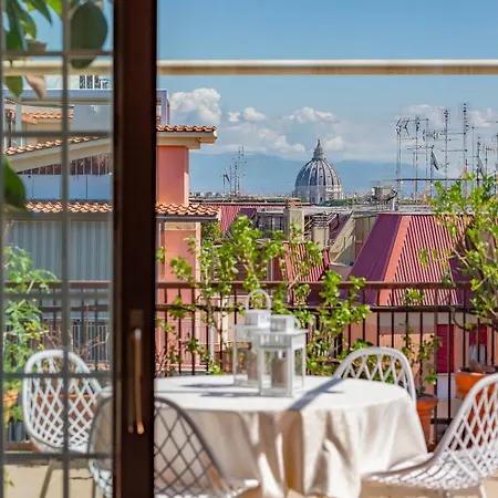 St Peter's View Penthouse Roma